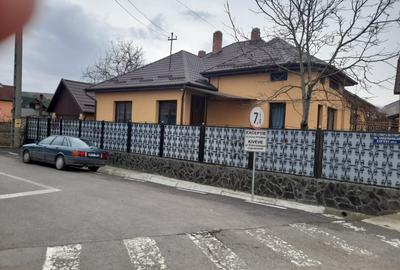 Casă individuală cu 5 camere în Sângeorgiu de Mureș