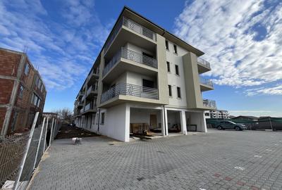 Apartament cu 2 camere decomandat în Giroc