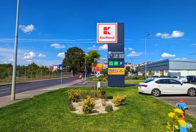 Apartament 3 camere de vanzare, decomandat, bloc nou, Sector 4 - 19