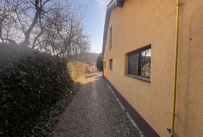 Casă spațioasă cu 3 dormitoare, două terase și două fronturi–15 km de Bistrita - 5