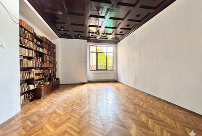 FARA Comision | Proprietate interbelică cu detalii originale | 93 mp | Mosilor - 17