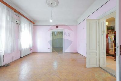 Apartament cu 4 camere de vânzare, Str. Sf. Apostol Andrei, Oradea - 3
