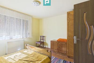 Cabană deosebită cu 4 camere în Căsoaia - 15