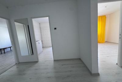 NORD - Apartament 2 cam DECOMANDAT, Etaj 3/4, Bloc 1986 - 8