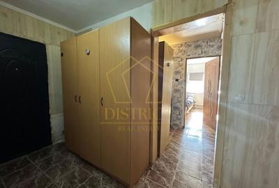 Apartament spatios cu 4 camere | Zona Sagului - 14