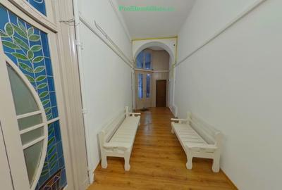 Apartament et.1, luxury class, langa Primarie cu balcon si vedere spre Parc - 2