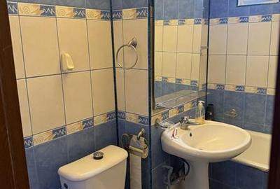 Apartament cu 4 camere zona  9 Mai - 14