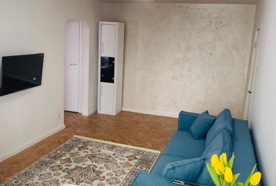 Apartament cu 2 camere semidecomandat, mobilat în Gara de Nord