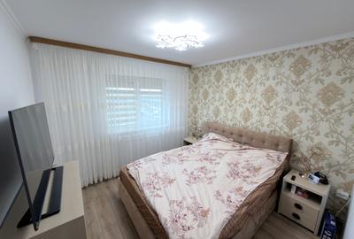 Apartament 3 camere la strada complet renovat - 7