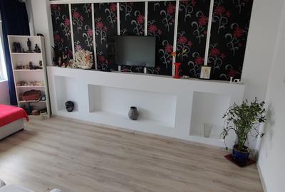 Inel 2, apartament 3 camere ,decomandat,cf 0 - 5