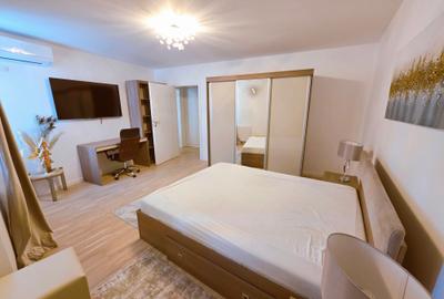 2 camere Sala Palatului etaj 4, 65 mp,  bloc 1960, mobilat, balcon, renovat - 14