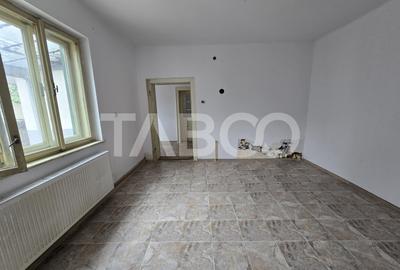 Casa de vanzare teren 412 mp garaj Terezian Sibiu COMISION 0 - 6