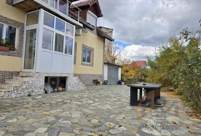 Oportunitate – Doua Case+Teren semicentral-str. Octavian Goga - 1