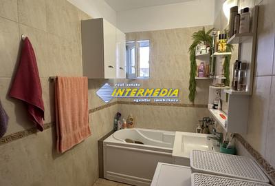 Apartament 2 camere Bloc Nou CENTRU Balcon Mansarda Boxa 12 mp Parcare Mobilat - 17