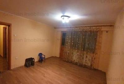Apartament cu 3 camere decomandat în Gării