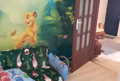 Apartament cu 4 camere semidecomandat în Berceni