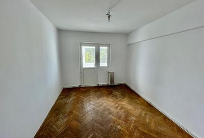 DE VANZARE-APARTAMENT 4 CAMERE-GALATA - 1