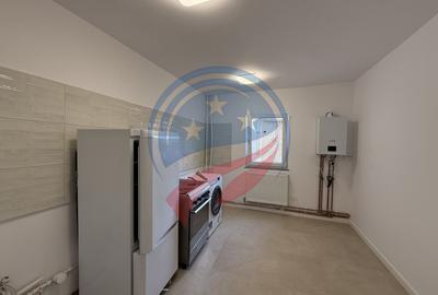 Apartament 4 camere decomandat/1 mai/ ultrafinisat/Craiova - 9