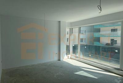 Apartament cu 2 camere decomandat în Mamaia-Sat