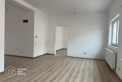 Birou, 75 mp în Complex Studențesc