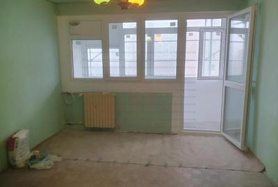 Eroii Revolutiei fix piata Progresu - 5