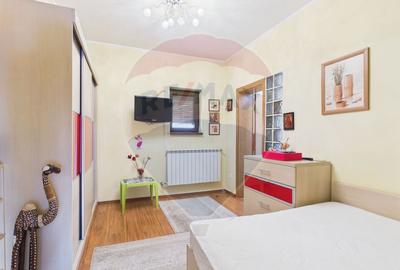 Casă / Vilă cu 6 camere de vânzare - 15