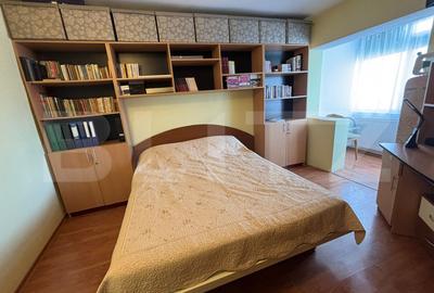 Apartament 3 camere, 70 mp, zona Nicolina - 3