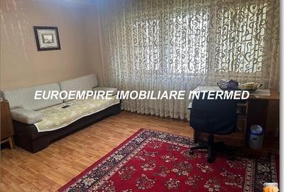 Apartament cu 2 camere decomandat ,Zona Inel 1 - 5