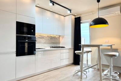 Apartament cu 2 camere semidecomandat, mobilat în Torontalului