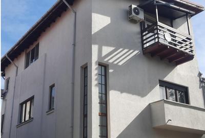 Apartament cu 4 camere in vila Dorobanti-Televiziune