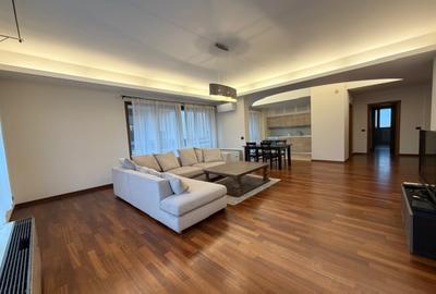 Apartament cu 3 camere decomandat, mobilat în Primăverii