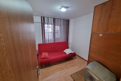 Dristor, 3 camere, 5 minute metrou, 450 euro, decomandat, bloc anvelopat - 2