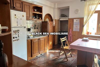 Vila 7 camere D+P+1+M - 2 Garaje - 50m de plaja - Zona centrala - 9