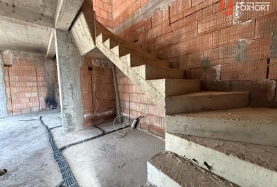 Duplex cu 4 camere de vanzare in Sanandrei - 2