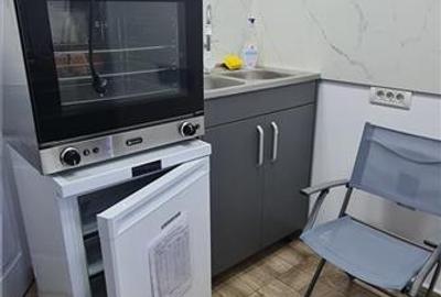 Afacere cu dotare Fast Food pe Revolutiei linga Primarie - 17