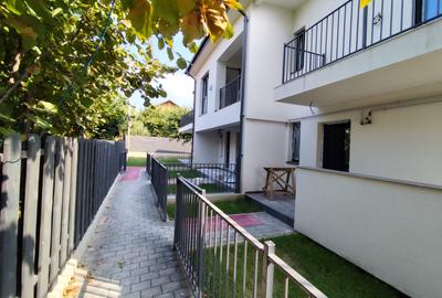 Apartament cu 3 camere nedecomandat în Popas Păcurari