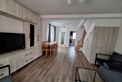 Duplex cu 3 camere în Triaj