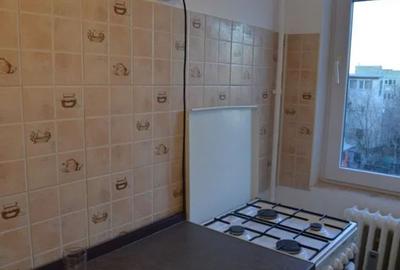 Garsonieră decomandată în Ștefan cel Mare