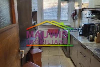 Piata Muncii - metrou bloc 1995 - 1