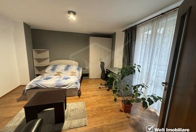 Garsonieră decomandată, mobilată în Între Lacuri