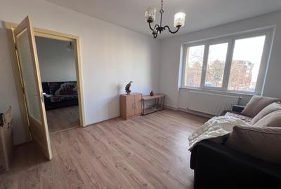 Apartament 2 camere, etaj 1, Simeria-zona Centrala - 2