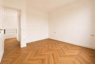 "The Mansion" by Alpha City Residence - 12