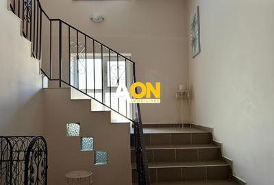 Casa De Inchiriat Pretabila Pentru Birouri, 6 Camere, Zona Centru - 8