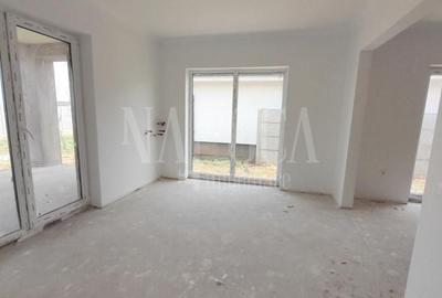 Casă cu 4 camere în Sântandrei