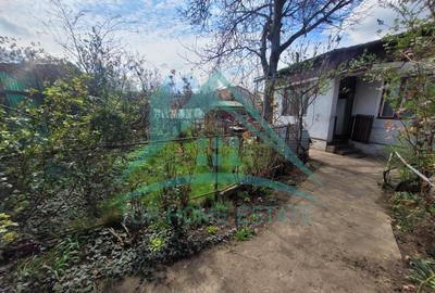 De vanzare casa batraneasca, strada Coposu, Dambu Rotund! - 1