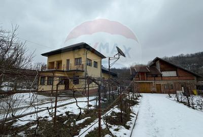 Casă / Vilă cu 6 camere de vânzare - 2