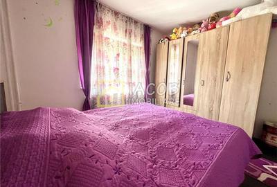 Apartament 2 camere decomandate, etaj 1, str. Mioritei Bacau - 12
