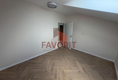 NOU. Disponibil imediat. Decomandat. Zona Soarelui - 8