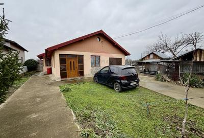 Casă individuală cu 4 camere în Vânători