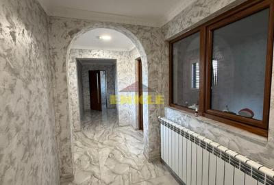 Casă de vânzare – Strada Săvenilor - 4